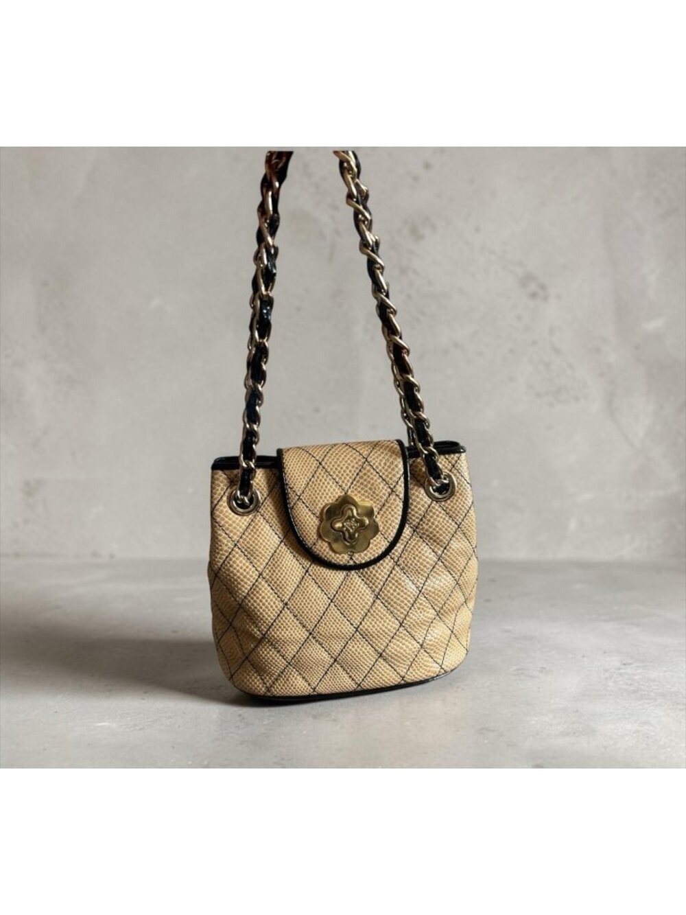 vtgEric Javits Black/Beige Snake Tooled Leather Quilted Mini Liz Luxury Handbag
